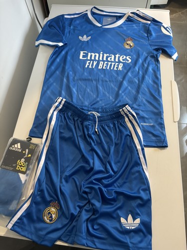 Ensemble foot real - de,