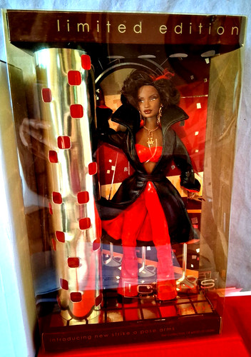 Janay doll icons club - doll,