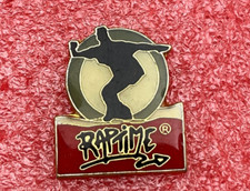 T33 Pins Montre RAPTIME Clock