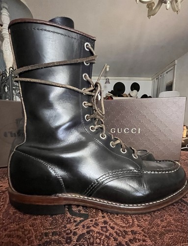 Red wing huntsman - wing,