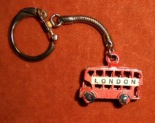 Porte-clés joli BUS à impériale LONDON métal 27 mm de long double decker bus