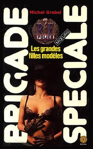 Les grandes filles modèles - modèles,