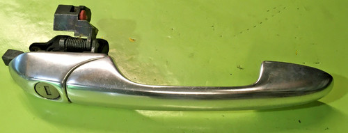 Poignée porte avant droite - porte,