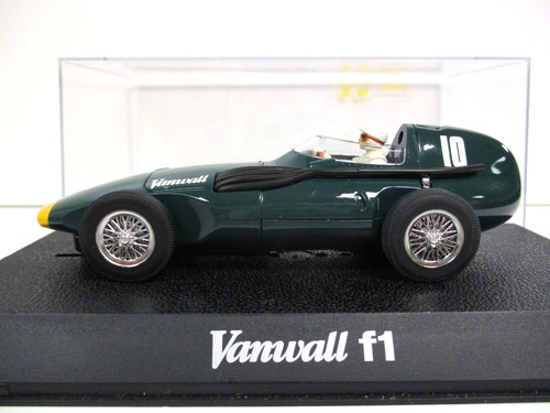 Scalextric vanwall f1 race - scalextric,