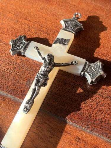 Ancienne grande croix - grande,