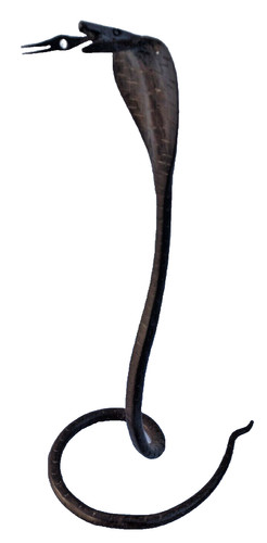 Sculpture serpent cobra fer