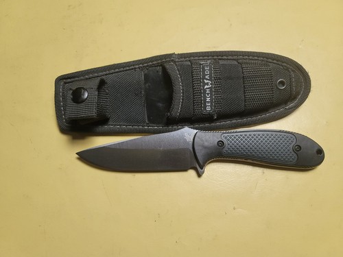 Benchmade griptilian 151 - 151, fixed