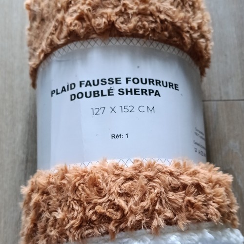 Plaid fausse fourrure doublé