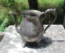  ancienne verseuse  tripode en