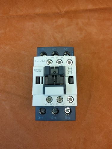 Lc1d32 contacteur - lc1d32,
