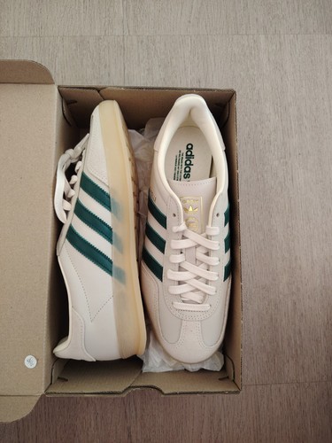 Adidas gazelle beige - gazelle,