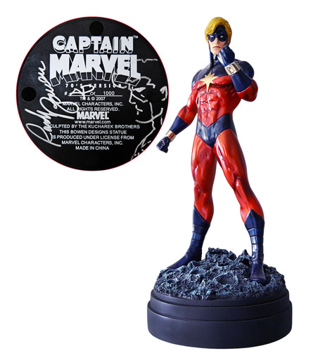 Captain marvel 70s avengers - 70s,