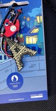 Pins Mascotte Tour Eiffel