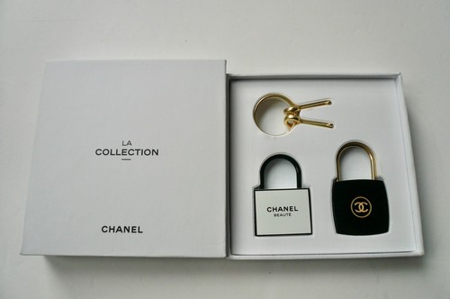 Chanel cadenas neuf avec - cadenas,