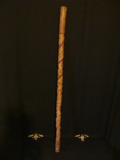 Canne populaire au serpent et