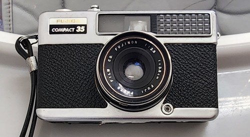 Vintage fujica compact film - compact, 35