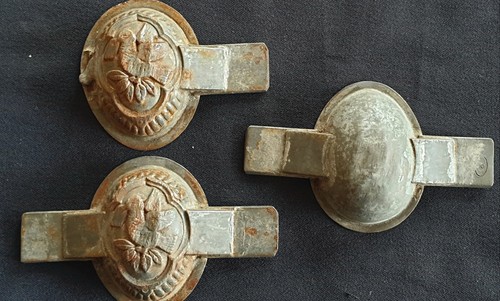 Anciens moules à - ,