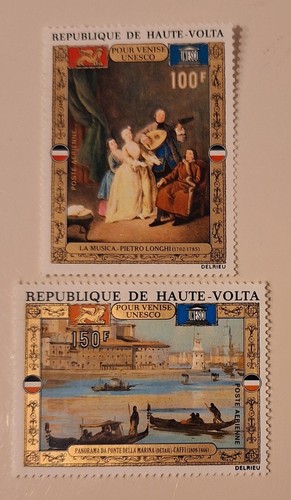 Lot timbres haute - timbres,