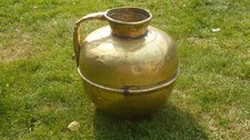 ancien pot ou canne à lait en laiton ART POPULAIRE de Normandie XIX éme 35 cm