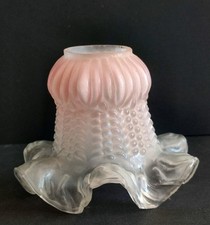 ANCIENNE TULIPE  EN VERRE OPALESCENT APPLIQUE LUSTRE LAMPE...