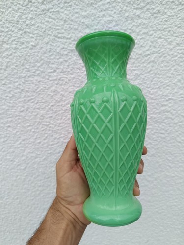 Vase opaline verte - vase,