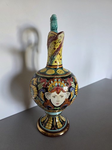 Ancienne aiguilliere - ancienne,