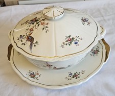 Soupière Avec Son Plat