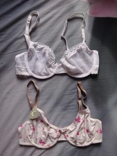 Lot 2 Soutien gorge à armatures blanc fleurs tulle microfibre dentelle ETAM 85 C