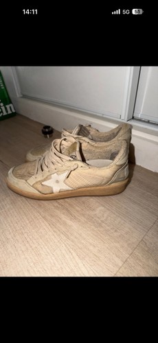 Golden goose - golden,