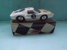 Circuit 24 Ford GT Blanche