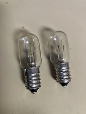 LOT DE 2 AMPOULES  A Visser