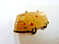 PIN'S  CROIX ROUGE   /  62   /