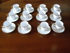 RARE SERVICE DOUZE TASSES PORCELAINE SARREGUEMINES