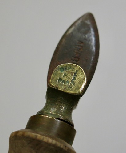 Ouvre boite ancien - ouvre,