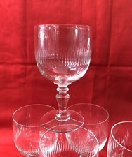 1 ancien verre à eau taillé