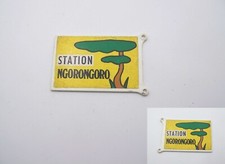 PLAYMOBIL (P355) SAFARI - Drapeau "STATION Ngorongoro" 3433 EN l'ETAT