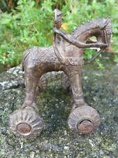 JOUET ANCIEN CHEVAL à roulettes en BRONZE Jouet de temple RAJHASTAN INDE XIXe