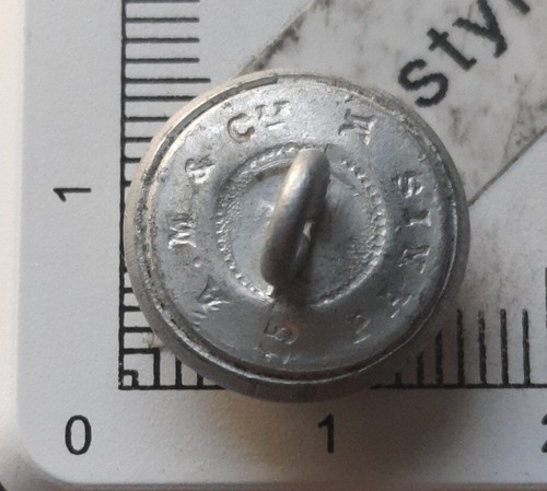 D10706 ancien bouton