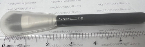 Mac cosmetics brush - cosmetics,