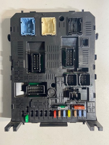 Boitier bsi fusible - boitier, psa