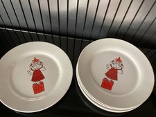 Lot de 5  ASSIETTES en PORCELAINE à Décor de Noël