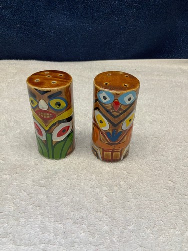 Vintage tiki totem pole - pole, salt