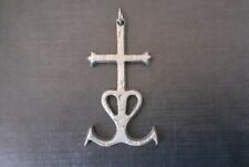 Grand pendentif Croix de Camargue ancienne étain régional vintage L 5,5cm XXème 