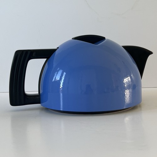 Théière vintage moderniste