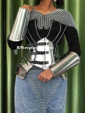 Armure médiévale en acier