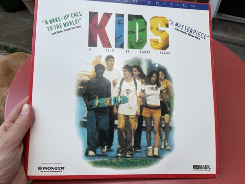 Kids laserdisc widescreen - –,
