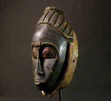 Ancien masque africain en bois