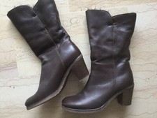 JOSÉ SAENZ: SUPERBES BOTTES