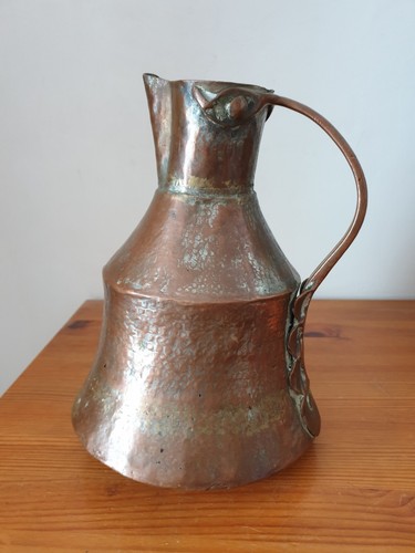Grande cruche ancienne - , en