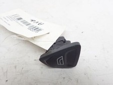 COMMANDE LEVE-VITRE AVANT GAUCHE 1571422 FORD KA 2 (10/2008) / NE 152273